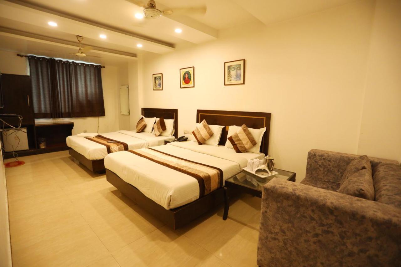 Hotel Maya 'New Delhi' Extérieur photo