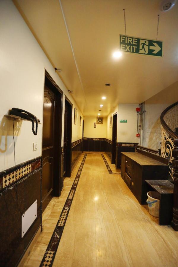 Hotel Maya 'New Delhi' Extérieur photo
