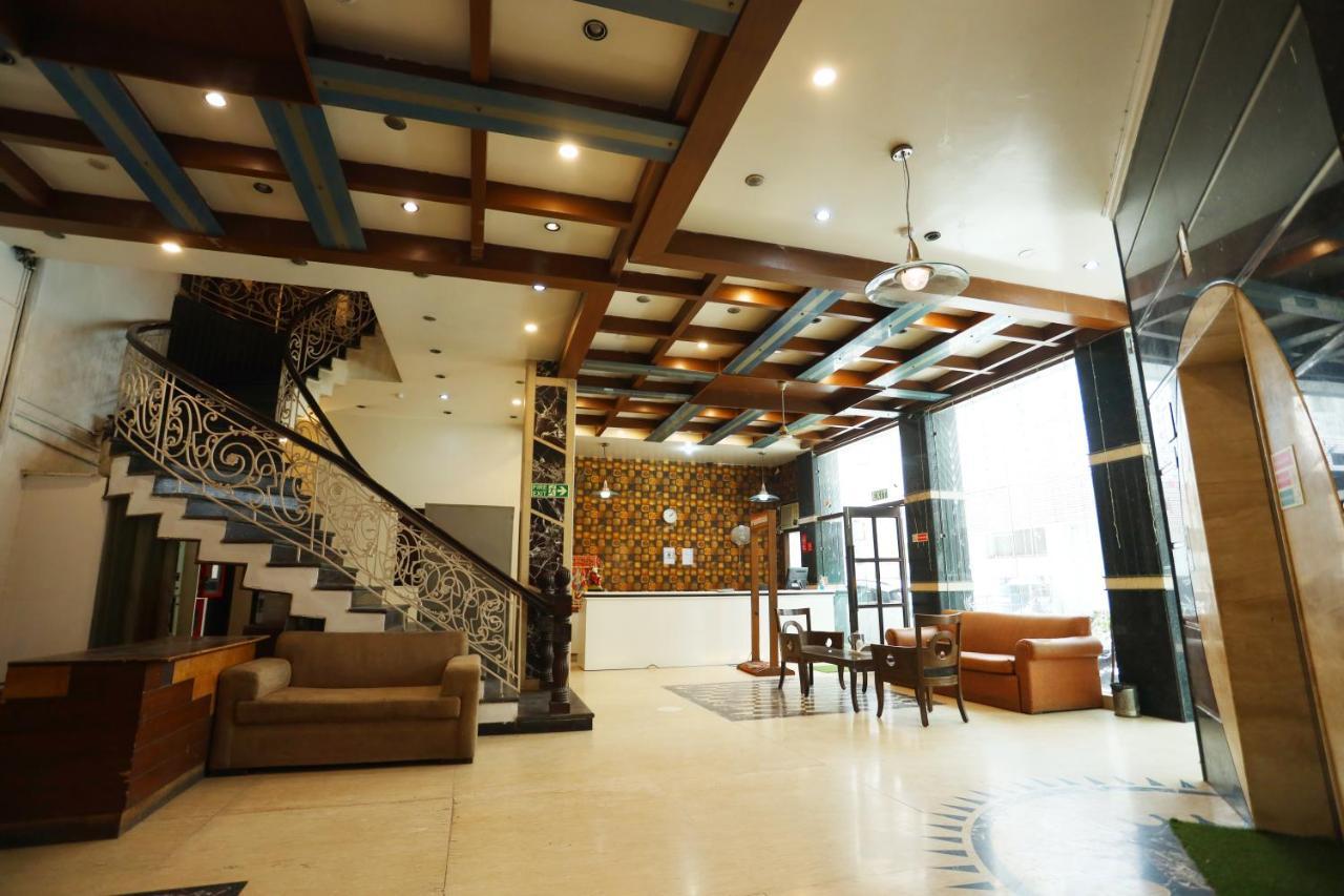 Hotel Maya 'New Delhi' Extérieur photo
