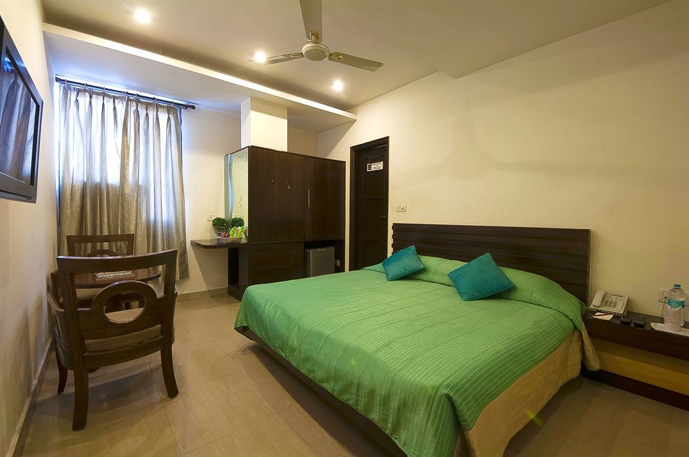 Hotel Maya 'New Delhi' Extérieur photo