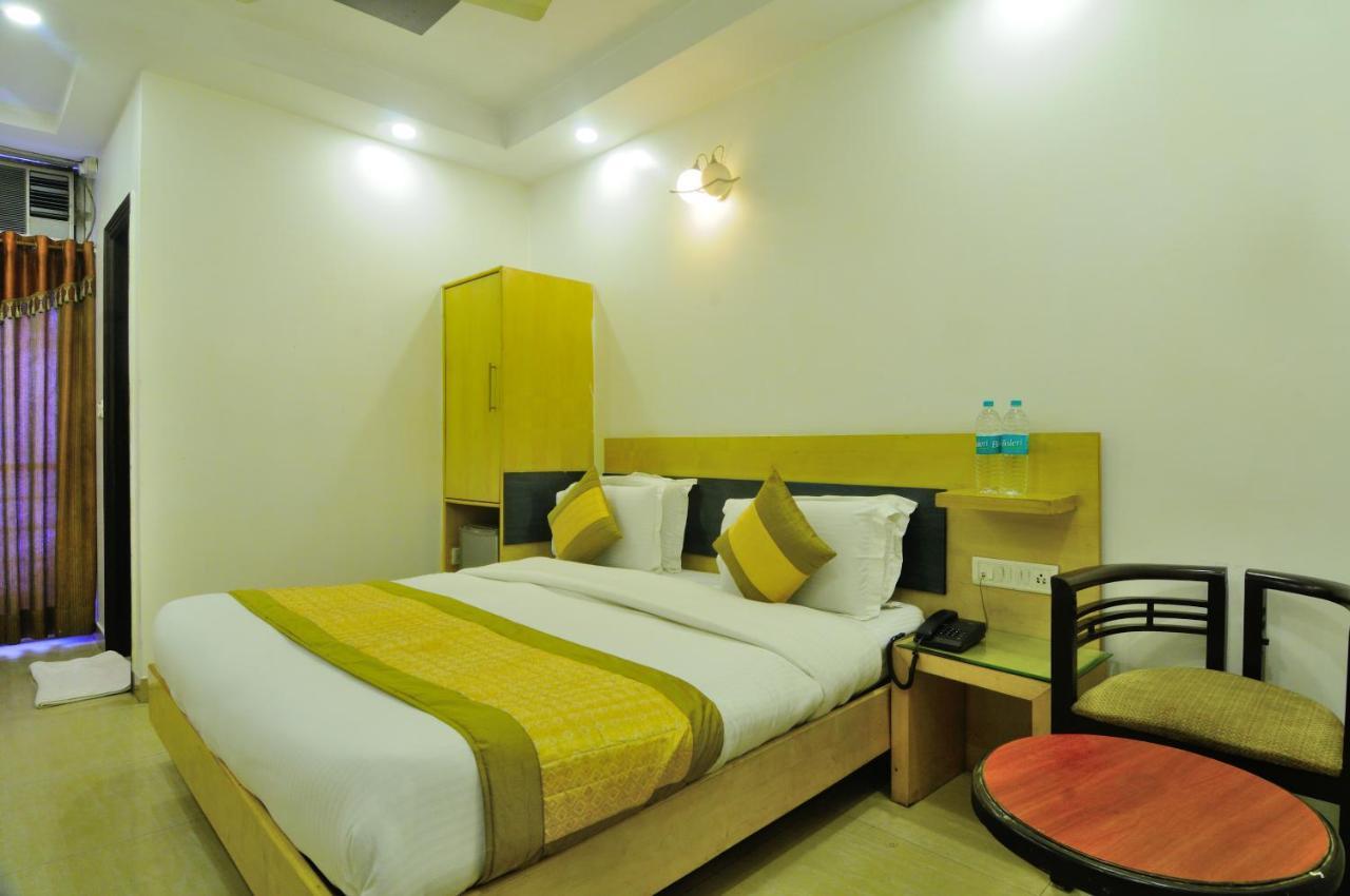 Hotel Maya 'New Delhi' Extérieur photo