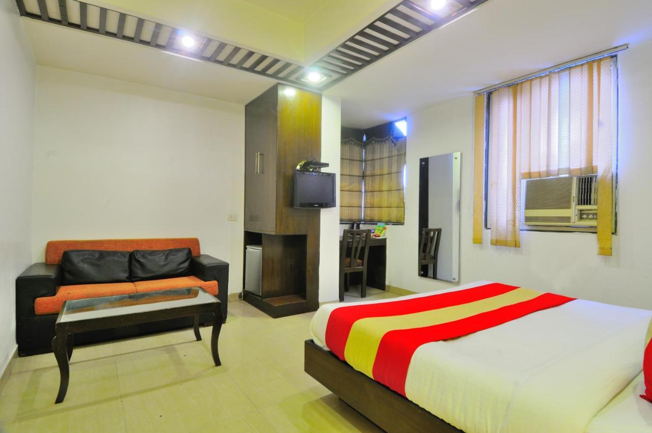 Hotel Maya 'New Delhi' Extérieur photo